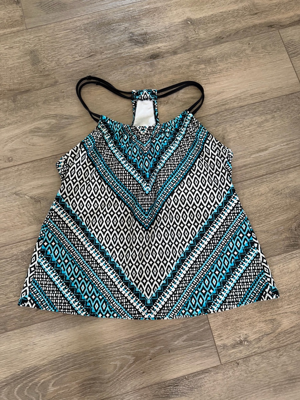 Sleeveless Teal and Black Geo-Print Halter Cami